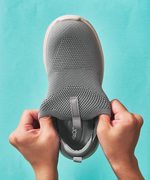 ORiental TRaffic（オリエンタルトラフィック）の「軽量 KIDSニットスニーカー/K-531（スニーカー・キッズ・グレー/ブラック/ホワイト・18.0cm/19.5cm/18.5cm/20.0cm/19.0cm/21.5㎝/22.5cm/22.0cm/20.5cm/21.0cm/23.0cm）」の13枚目の写真