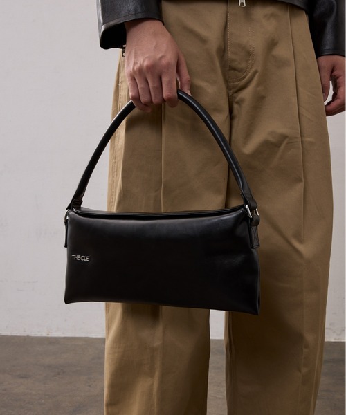 THE CLE(ザクレ)の「LOOP BAG(ハンドバッグ・メンズ・グレー/ブラック・FREE)」の3枚目の写真