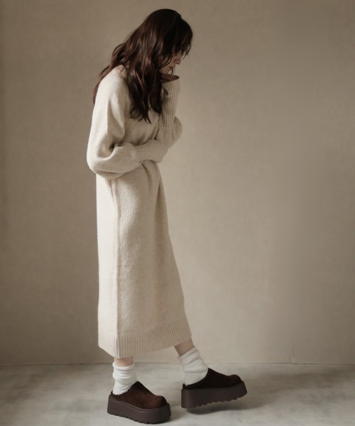 Ulysses(ユリシス)の「指ぬきボリューム袖クルーメランジニットワンピ(ワンピース・レディース・ブラウン/チャコール/ナチュラル・M)」の8枚目の写真