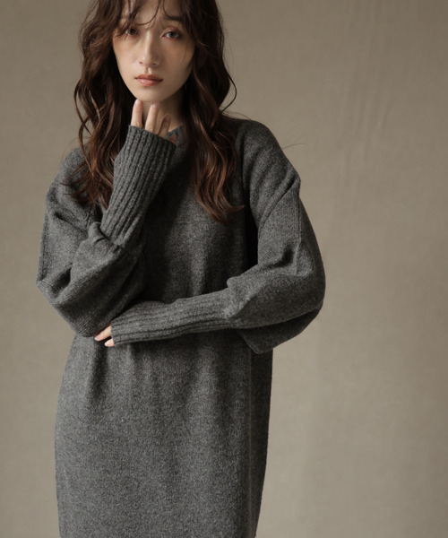 Ulysses(ユリシス)の「指ぬきボリューム袖クルーメランジニットワンピ(ワンピース・レディース・ブラウン/チャコール/ナチュラル・M)」の6枚目の写真