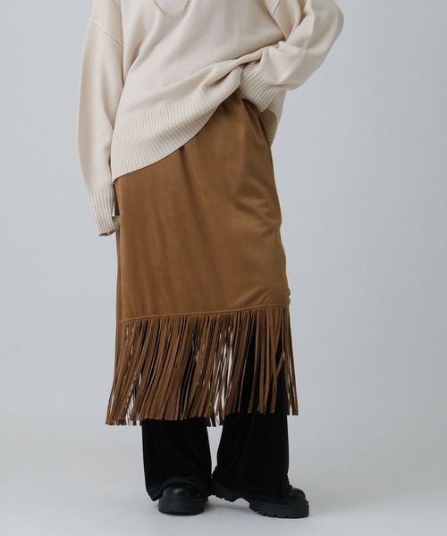 LEPSIM（レプシィム）の「スエードフリンジスカート　581647（スカート・レディース・キャメル/カーキ・FREE）」の6枚目の写真