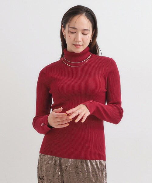 SHOO・LA・RUE（シューラルー）の「【絶妙なゆるピタ/洗濯機可】ちくちくしにくい リブタートルネック やわらかニット【CIRCRIC】（ニット/セーター・レディース・ライトグレー/グリーン系/ブラック/レッド系1/ホワイト系5/オフホワイト/チャコールグレー/ライトパープル/ブルー系その他・02/03/04/01）」の19枚目の写真