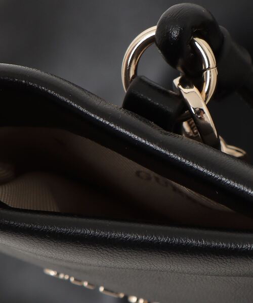 Guess（ゲス）の「SUNETRA Tech Tote トートバッグ  （トートバッグ・レディース・ブラック・ONE SIZE）」の5枚目の写真