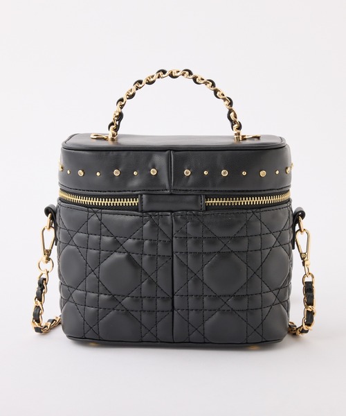 one after another NICE CLAUP（ワンアフターアナザーナイスクラップ）の「エンブレム付きキルティングバニティーバッグ（ショルダーバッグ・レディース・アイボリー/ホワイト×ブラック/ブラック/ピンク・FREE）」の16枚目の写真