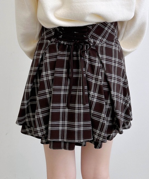 INGNI（イング）の「バックレースアップチェック柄タックフレアスカート（スカート・レディース・ブラウン系その他2/ブラック系・FREE）」の5枚目の写真