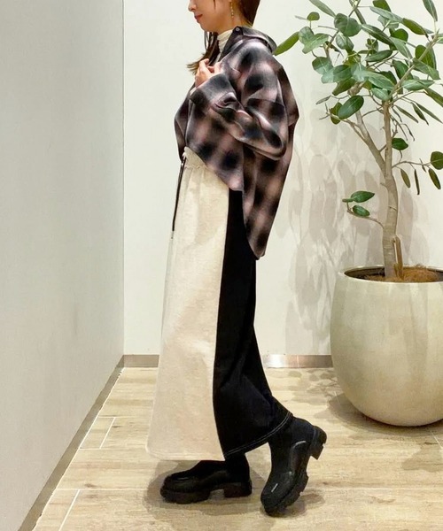 Q（キュー）の「シャドーチェックオーバーサイズシャツ（シャツ/ブラウス・レディース・ピンク系その他/グリーン系その他・MEDIUM）」の5枚目の写真