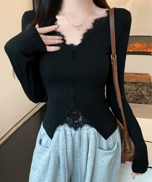 Miniministore(ミニミニストア)の「カットソー レース切り替え 長袖Tシャツ(Tシャツ/カットソー・レディース・ブラック/モカ・FREE)」の3枚目の写真