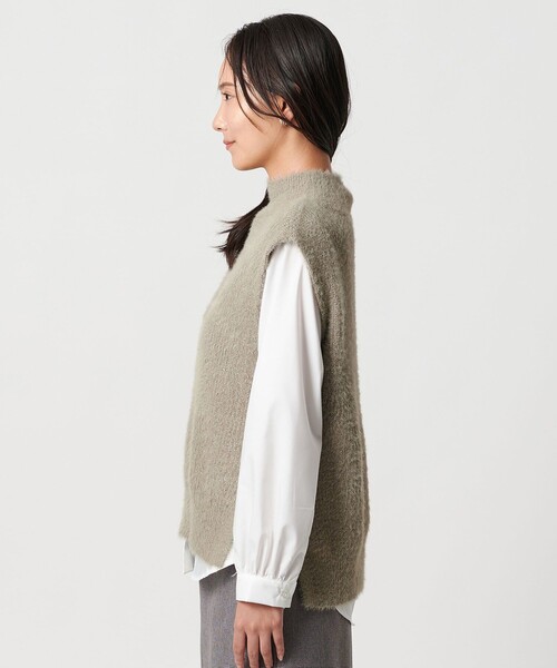 A DAY IN THE LIFE UNITED ARROWS（アデイインザライフユナイテッドアローズ）の「ラメフェザー ハイネックベスト＋シャツ ＜A DAY IN THE LIFE＞（ニット/セーター・レディース・ベージュ・FREE）」の10枚目の写真