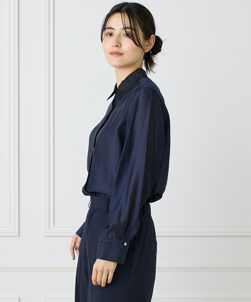 INED(イネド)の「ミクスチャー分繊 ラメドットブラウス(シャツ/ブラウス・レディース・アイボリー/ネイビー・9号/11号)」の17枚目の写真