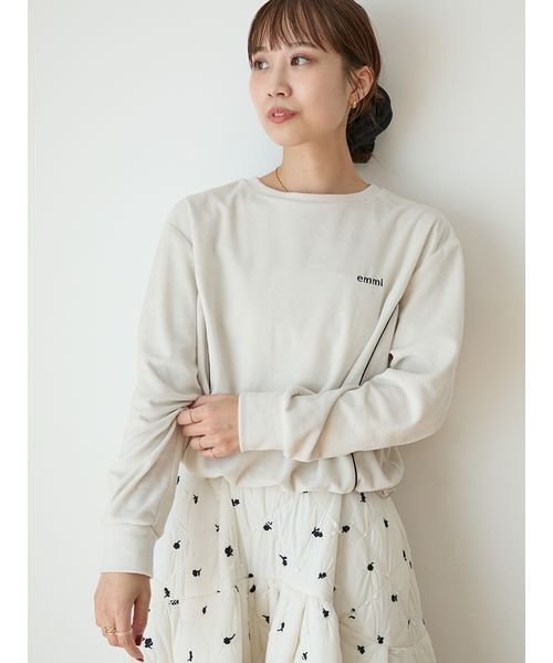 emmi（エミ）の「パイピングデザインベロアトップス（Tシャツ/カットソー・レディース・ブラウン/アイボリー/ライトブルー・F）」の18枚目の写真