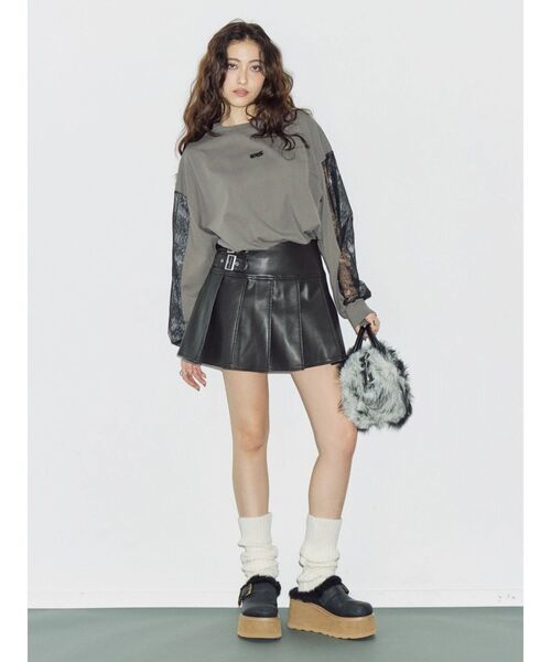 EVRIS（エヴリス）の「ヴィンテージライクプリーツミニスカート【セットアップ着用可能】（スカート・レディース・ブラック/ブラウン・SMALL/MEDIUM）」の6枚目の写真