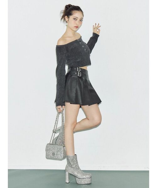 EVRIS（エヴリス）の「ヴィンテージライクプリーツミニスカート【セットアップ着用可能】（スカート・レディース・ブラック/ブラウン・SMALL/MEDIUM）」の9枚目の写真