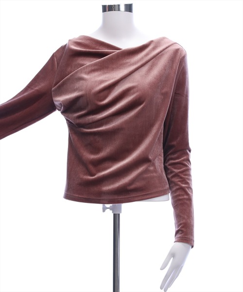 CLEAR BASIC（クリアベーシック）の「ベロアドレープトップス[大人 フェミニン 上品]≪AW新作≫（Tシャツ/カットソー・レディース・ライトベージュ/チャコールグレー/モカ/ピンク・F）」の17枚目の写真