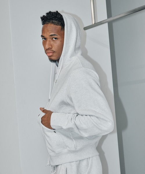 CONZ（コンズ）の「SHORT ZIP HOODIE/ショートジップフーディー/スウェット/冷房対策/NVRFRGT/CONZ（パーカー・メンズ・ホワイト/グレー/ブラック・1/3/2）」の7枚目の写真