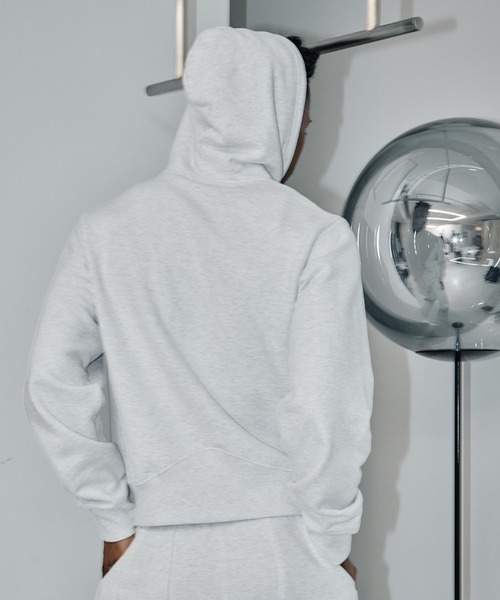 CONZ（コンズ）の「SHORT ZIP HOODIE/ショートジップフーディー/スウェット/冷房対策/NVRFRGT/CONZ（パーカー・メンズ・ホワイト/グレー/ブラック・1/3/2）」の8枚目の写真