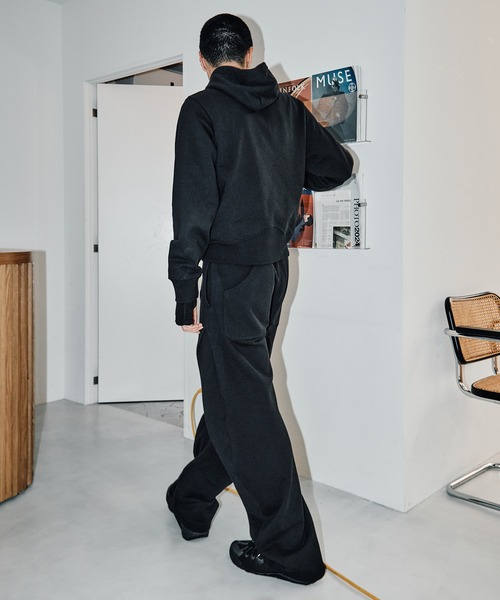 CONZ（コンズ）の「SHORT ZIP HOODIE/ショートジップフーディー/スウェット/冷房対策/NVRFRGT/CONZ（パーカー・メンズ・ホワイト/グレー/ブラック・1/3/2）」の15枚目の写真