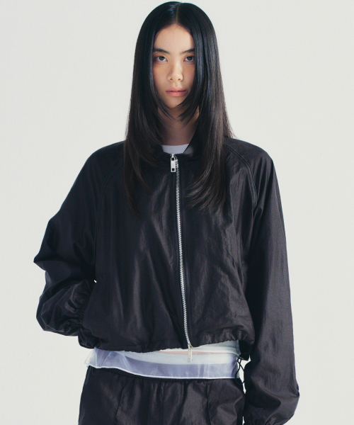 NICK&NICOLE(ニックアンドニコール)の「UTILITY GROOVY COATING JUMPER_BLACK(ナイロンジャケット・レディース・その他・FREE)」の2枚目の写真