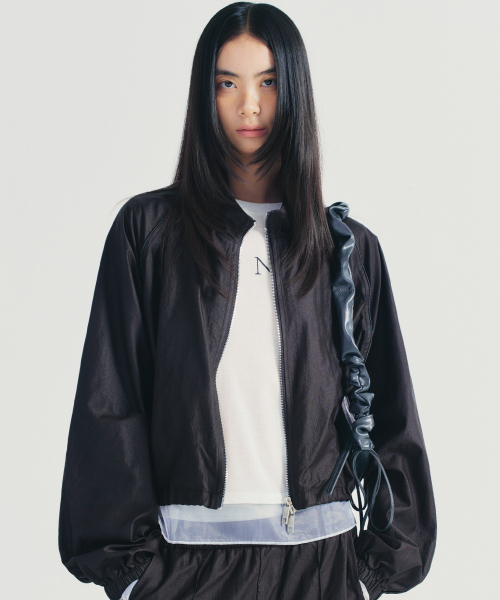NICK&NICOLE(ニックアンドニコール)の「UTILITY GROOVY COATING JUMPER_BLACK(ナイロンジャケット・レディース・その他・FREE)」の3枚目の写真