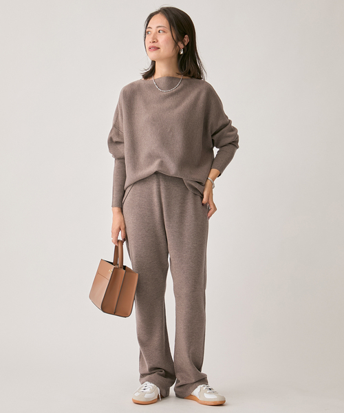 VERMEIL par iena（ヴェルメイユパーイエナ）の「《追加》ボートネックプルオーバー（ニット/セーター・レディース・ブラック/ブラウン・FREE）」の22枚目の写真