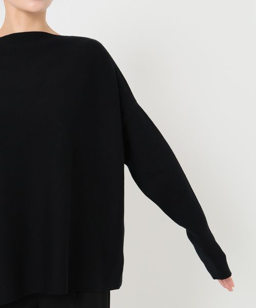 VERMEIL par iena（ヴェルメイユパーイエナ）の「《追加》ボートネックプルオーバー（ニット/セーター・レディース・ブラック/ブラウン・FREE）」の6枚目の写真