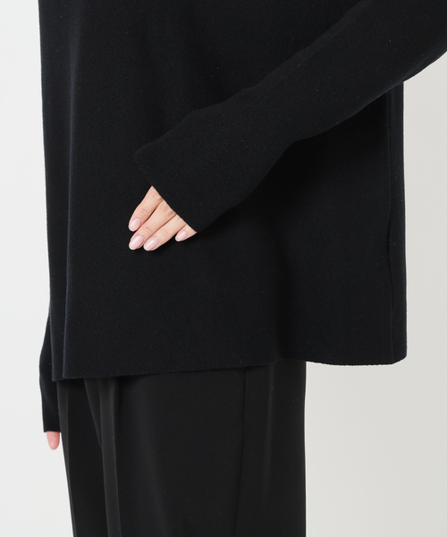 VERMEIL par iena（ヴェルメイユパーイエナ）の「《追加》ボートネックプルオーバー（ニット/セーター・レディース・ブラック/ブラウン・FREE）」の7枚目の写真