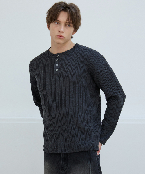 NODU（ノードユー）の「ライトゴルジヘンリーネックニットTシャツ[チャコール]（Tシャツ/カットソー・メンズ・その他・MEDIUM/LARGE）」の7枚目の写真