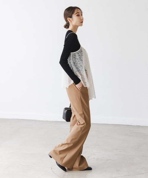 Noble（ノーブル）の「《追加》ラッセルレースギャザーキャミ（キャミソール・レディース・アイボリー/ブラック・FREE）」の10枚目の写真