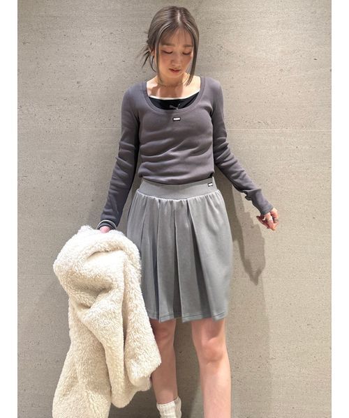 PUMA（プーマ）の「【SNIDEL×PUMA】プリーツミニスカショーパン（その他パンツ・レディース・ブラック/ライトグレー・S）」の6枚目の写真