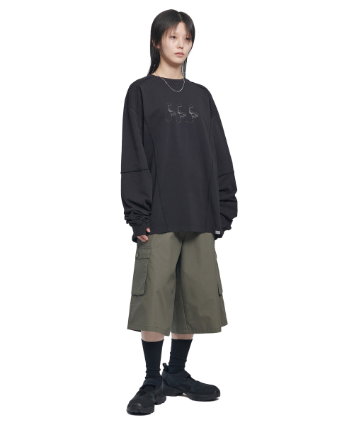 NOMANUAL(NOMANUAL)の「SLASH LONG SLEEVE TEE - WASHED BLACK(Tシャツ/カットソー・レディース・その他・SMALL/MEDIUM/LARGE/X-LARGE)」の5枚目の写真