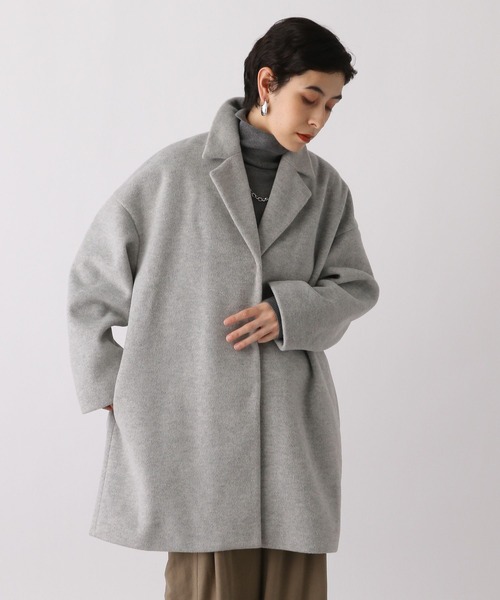 studio CLIP(スタディオクリップ)の「《ウタオ》テーラードコート(チェスターコート・レディース・ベージュ/チャコール/ライトグレー・FREE)」の2枚目の写真