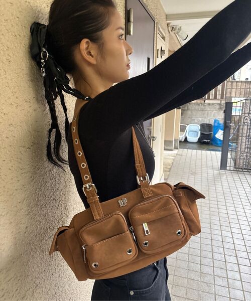 BLACKPURPLE(ブラックパープル)の「ベイビーオーバーロードバッグ Baby Overload Bag_ブラック(ショルダーバッグ・レディース・ブラック・FREE)」の6枚目の写真