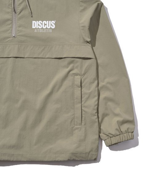 DISCUS ATHLETIC（ディスカス　アスレチック）の「ロゴアノラックジャケットサンドベージュ（ナイロンジャケット・レディース・その他・MEDIUM/X-LARGE/LARGE）」の6枚目の写真