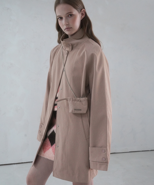 Vivacious（ビバシャス）の「Angti Art Leather McCoat BLACK（トレンチコート・レディース・ブラック・FREE）」の3枚目の写真