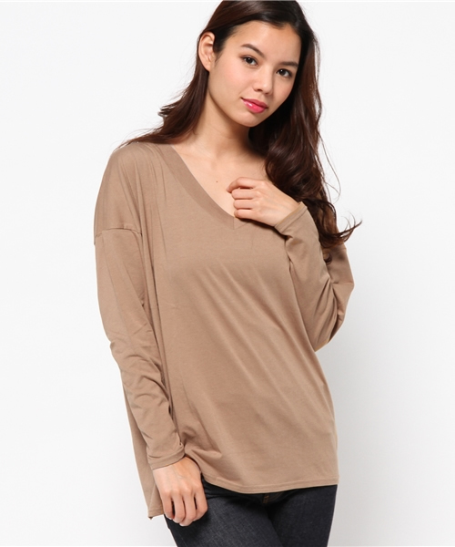 MOUSSY(マウジー)の「ERI LOOSE V/N TEE(Tシャツ/カットソー・レディース・ホワイト/ブラック/ベージュ/オレンジ/ライトブルー/ライトピンク・FREE)」の16枚目の写真