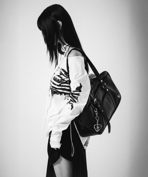 SCHISM INDUCING(スキズムインデューシング)の「JK BAG BLACK(ショルダーバッグ・レディース・その他・OS)」の11枚目の写真