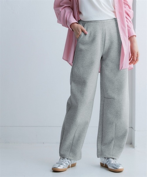 nissen（ニッセン）の「綿100％裏起毛バレルレッグシルエットスウェットパンツ＜大きいサイズ有＞（その他パンツ・レディース・アイボリー/ブラック/杢グレー・4L/5L/8L/10L/6L/LL/S/M/L/3L）」の3枚目の写真