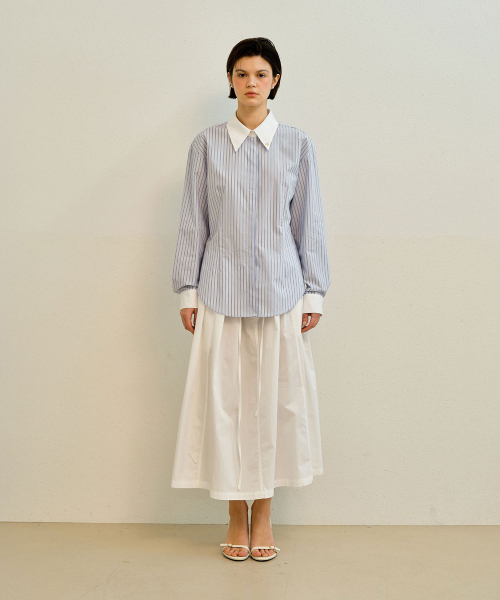 MAYVERU(メイバーユー)の「Mirror Shirts _ Blue(シャツ/ブラウス・レディース・ブルー・FREE)」の3枚目の写真