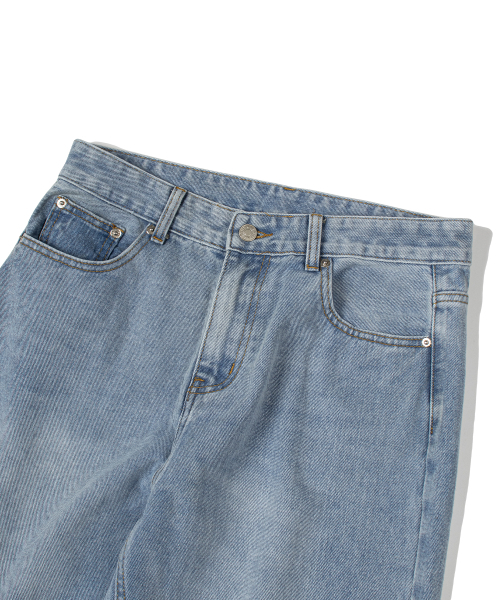 DE GRAND MATIN(ディグランドマーティン)の「SEMI WIDE DENIM PANTS_LIGHT INDIGO(デニムパンツ・メンズ・その他・LARGE/MEDIUM/X-LARGE)」の3枚目の写真