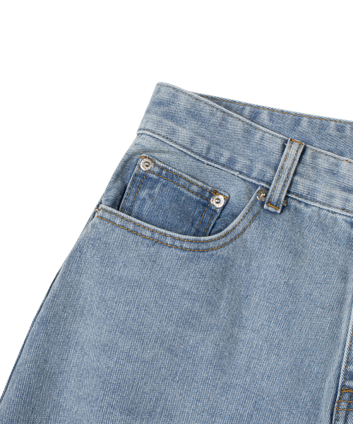 DE GRAND MATIN(ディグランドマーティン)の「SEMI WIDE DENIM PANTS_LIGHT INDIGO(デニムパンツ・メンズ・その他・LARGE/MEDIUM/X-LARGE)」の4枚目の写真
