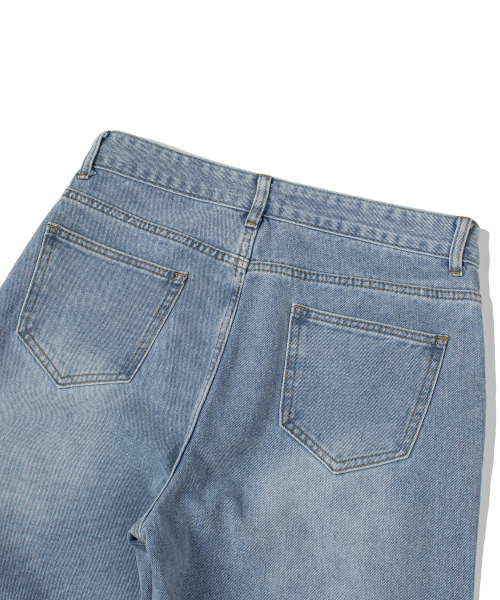 DE GRAND MATIN(ディグランドマーティン)の「SEMI WIDE DENIM PANTS_LIGHT INDIGO(デニムパンツ・メンズ・その他・LARGE/MEDIUM/X-LARGE)」の6枚目の写真