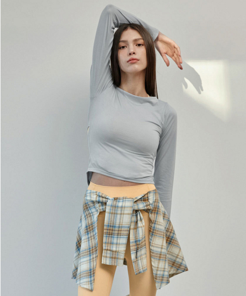 DEVIWEAR(デヴィウェア)の「カットアウトスリットTシャツ DEVI-T0127-ペールミント(Tシャツ/カットソー・レディース・ミント・SMALL/MEDIUM)」の1枚目の写真