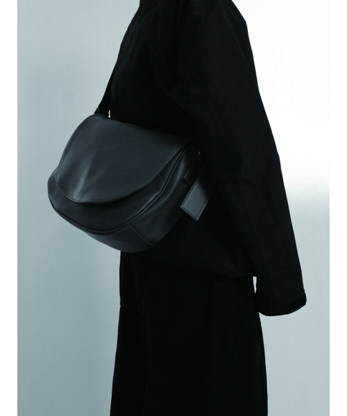 meetmetmeet（ミートメットミート）の「Macar gray（メッセンジャーバッグ・メンズ・その他・FREE）」の2枚目の写真