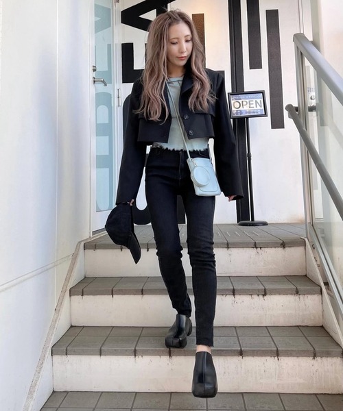 merrylatte（メリーラテ）の「ウォッシュヘムストレッチスキニーデニムPT【Primaras】（デニムパンツ・レディース・ブラック・L/M/S）」の14枚目の写真