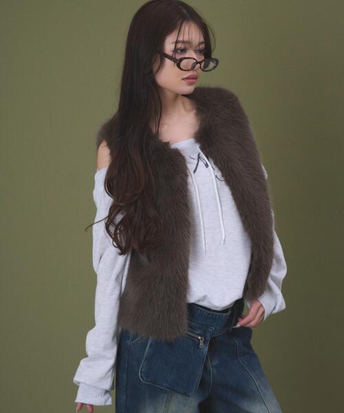 dispark(ディスパーク)の「DISPARK/フェイクファーベスト(ベスト・レディース・ブラウン/ベージュ・FREE)」の3枚目の写真