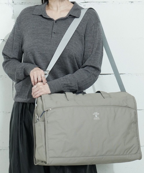 anello GRANDE(アネログランデ)の「"02"≪anello GRANDE≫CABIN/キャビン 10ポケット/36L 2WAY ボストンバッグ(ボストンバッグ・レディース・ベージュ/ダークグレー/ネイビー/ブラック系/ブラック/グレイッシュベージュ/ネイビー系・ONE SIZE)」の5枚目の写真