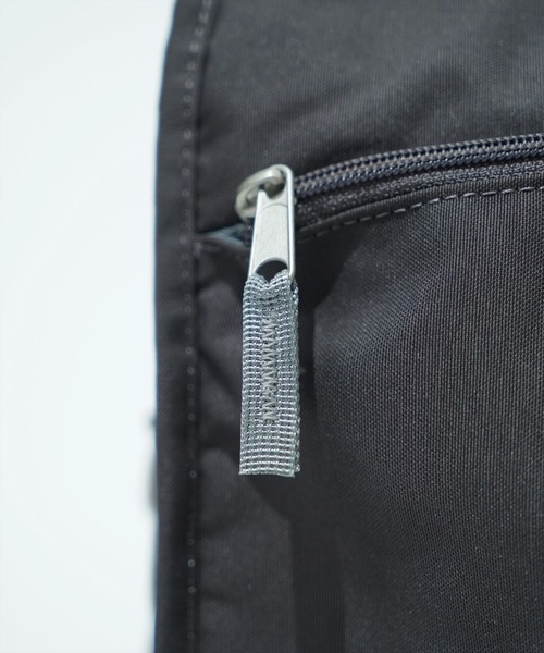 anello GRANDE(アネログランデ)の「"02"≪anello GRANDE≫CABIN/キャビン 10ポケット/36L 2WAY ボストンバッグ(ボストンバッグ・レディース・ベージュ/ダークグレー/ネイビー/ブラック系/ブラック/グレイッシュベージュ/ネイビー系・ONE SIZE)」の18枚目の写真
