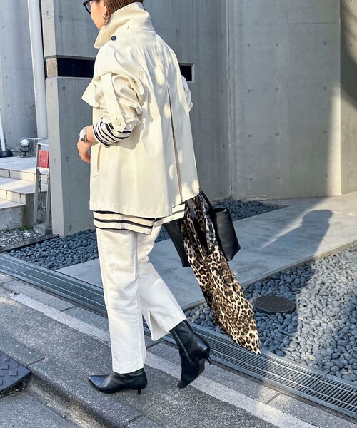 Rie Miller（リエミラー）の「【RM denim】スリットクロップドセンタープレスデニム（デニムパンツ・レディース・インディゴブルー/オフホワイト・L/M/S/XS）」の5枚目の写真