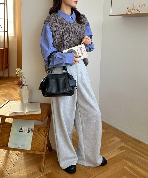 DISCOAT（ディスコート）の「ミラーチャーム付ソフトミニボストンバッグ（ボストンバッグ・レディース・ピンク/ブラウン/ブラック/ベージュ・FREE）」の10枚目の写真