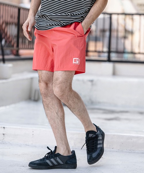 CAMBIO(カンビオ)の「mp14518- Nylon Taffeta Letter Print Short Pants ショートパンツ(AI-261-001)(その他パンツ・メンズ・ブラック/グレー/ブルー/ブラウン系その他/コーラル・S/M/L)」の21枚目の写真