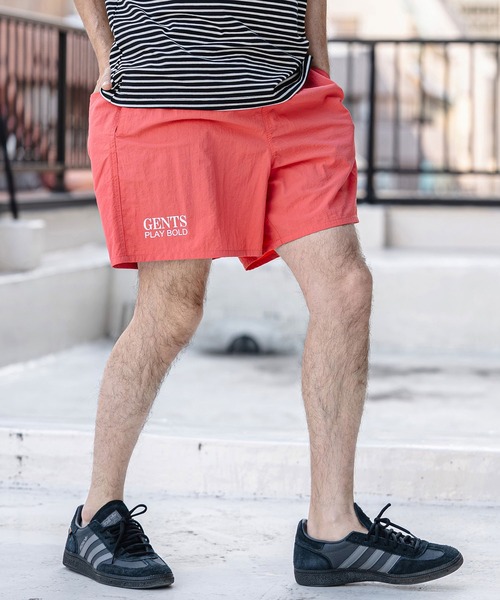 CAMBIO(カンビオ)の「mp14518- Nylon Taffeta Letter Print Short Pants ショートパンツ(AI-261-001)(その他パンツ・メンズ・ブラック/グレー/ブルー/ブラウン系その他/コーラル・S/M/L)」の22枚目の写真